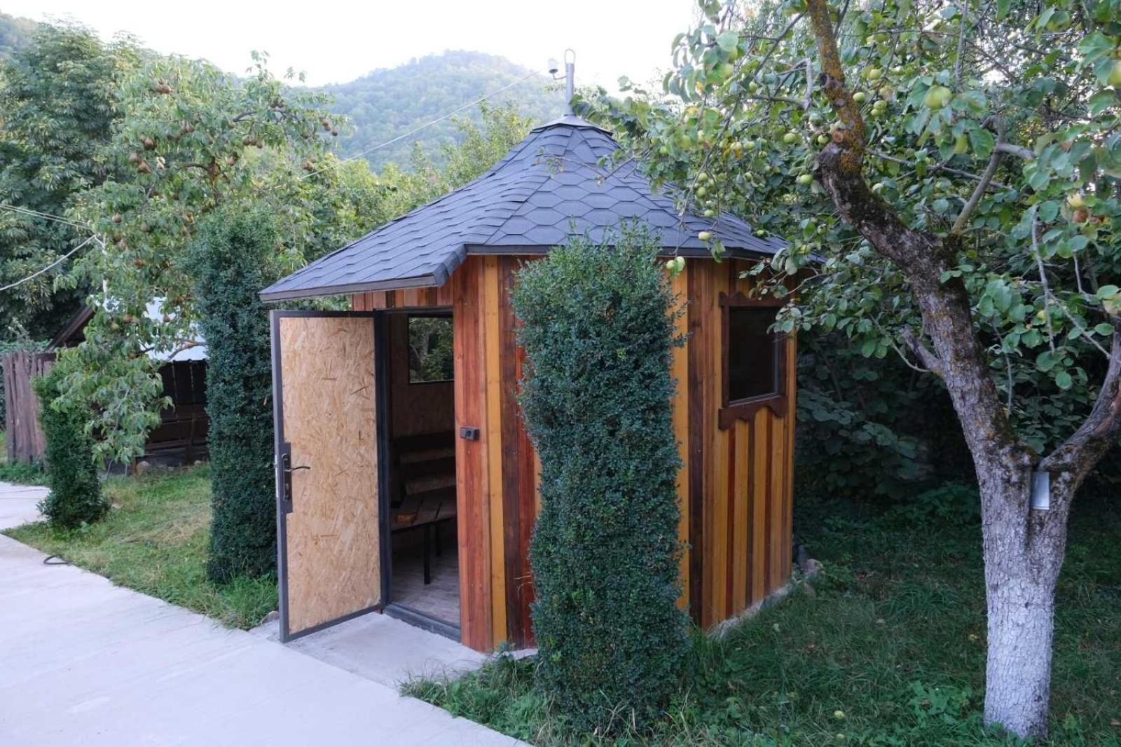 Green Garden B&B Dilijan Exterior photo